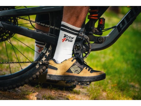 Skarpety na rower MTB – wentylowane i amortyzowane.